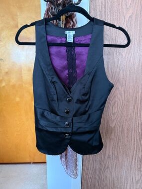 Studio Y Black Vest with Purple Lining